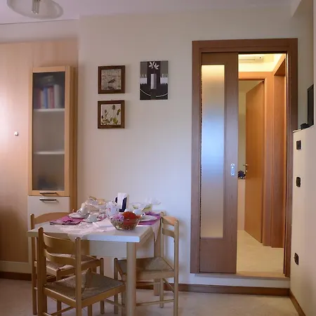 Ca' Gialla Bed & Breakfast *